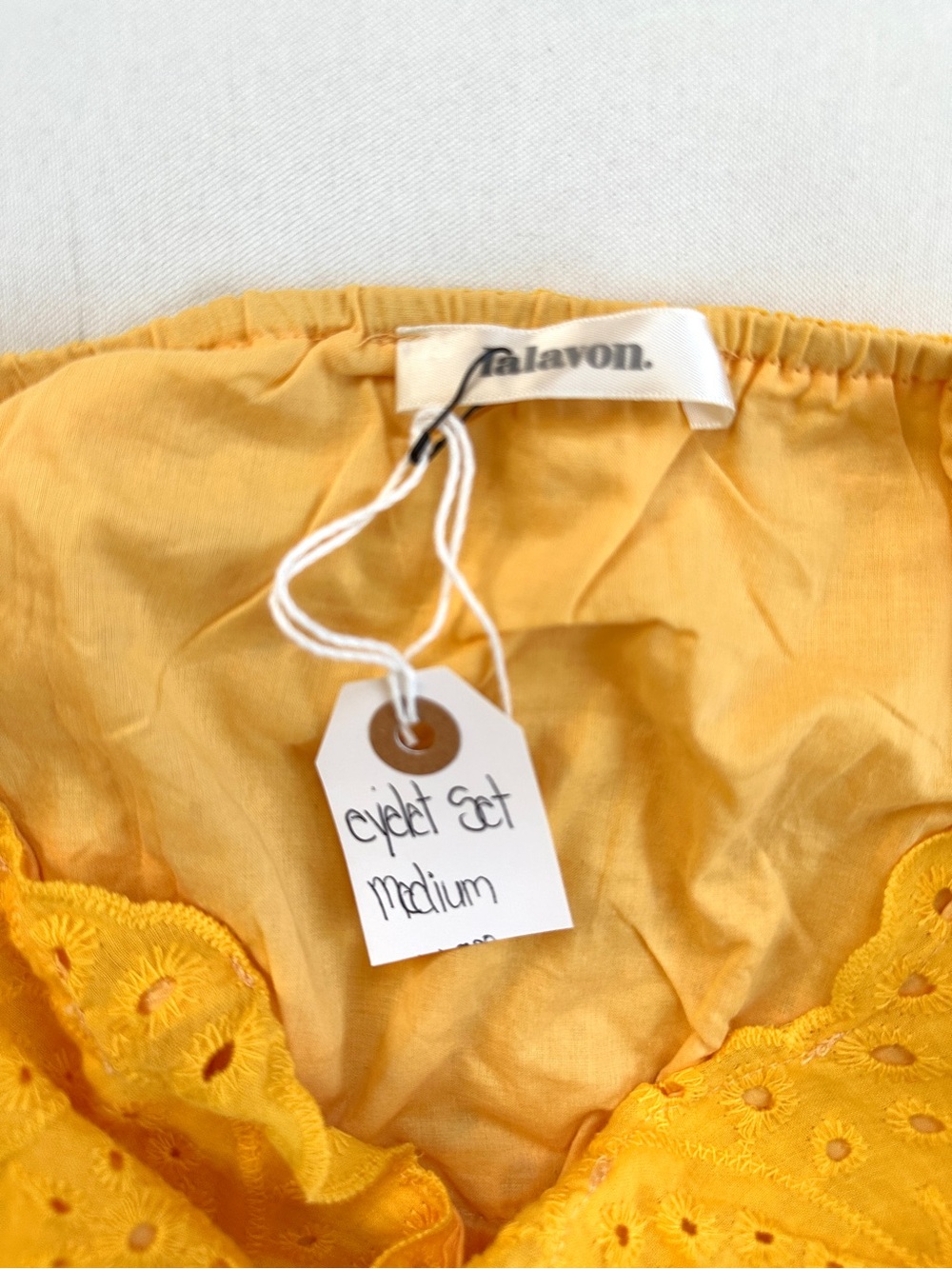LALAVON YELLOW EMBROIDERED EYELET 100% COTTON PREPPY CROP TOP AND PANT SET SzM - Picture 10 of 14